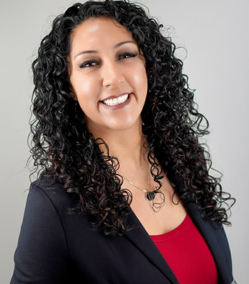 Portrait of Alicia LeDoux, Associate Broker / Realtor®.